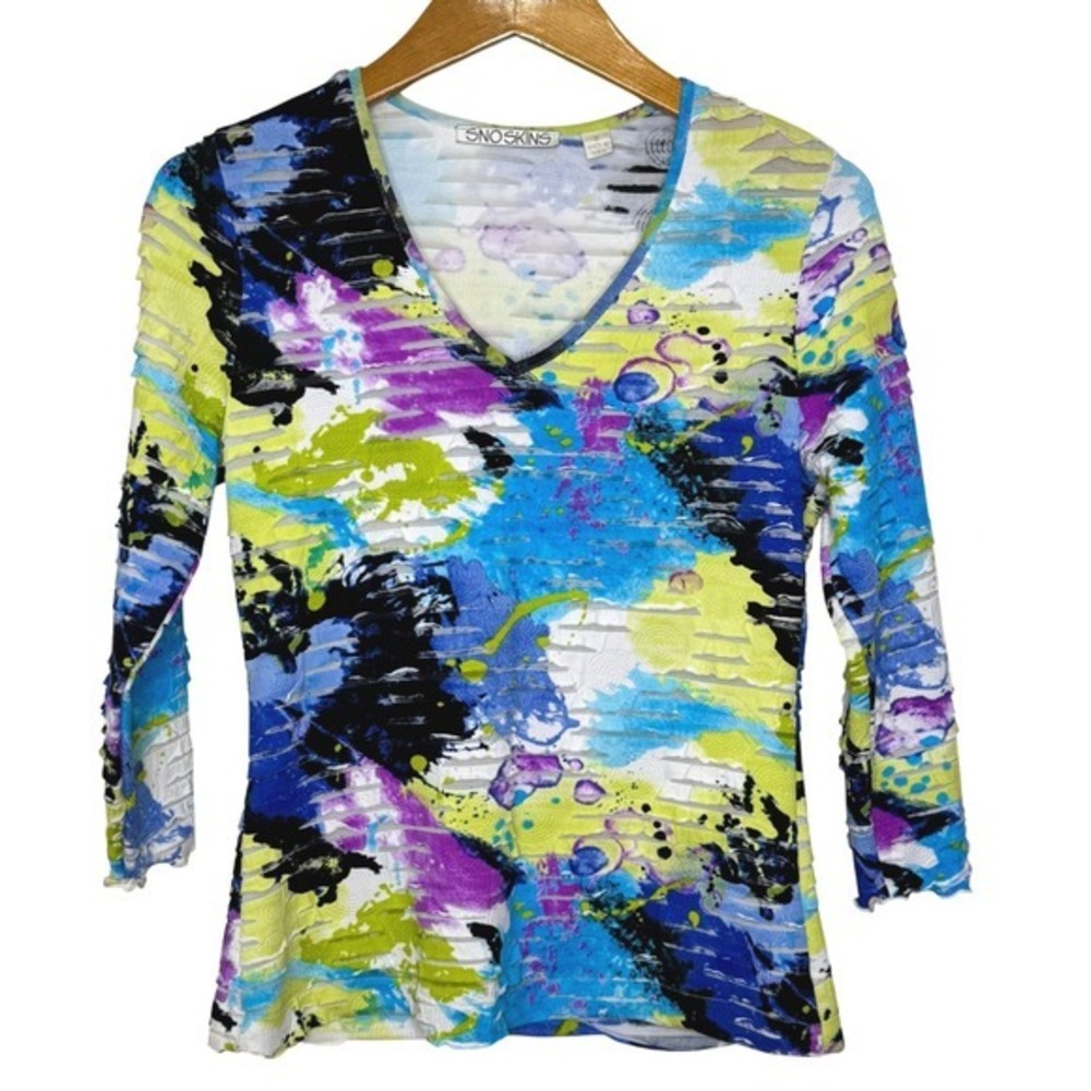 Sno Skins Multi Color Ruffle Shirt Women's Small